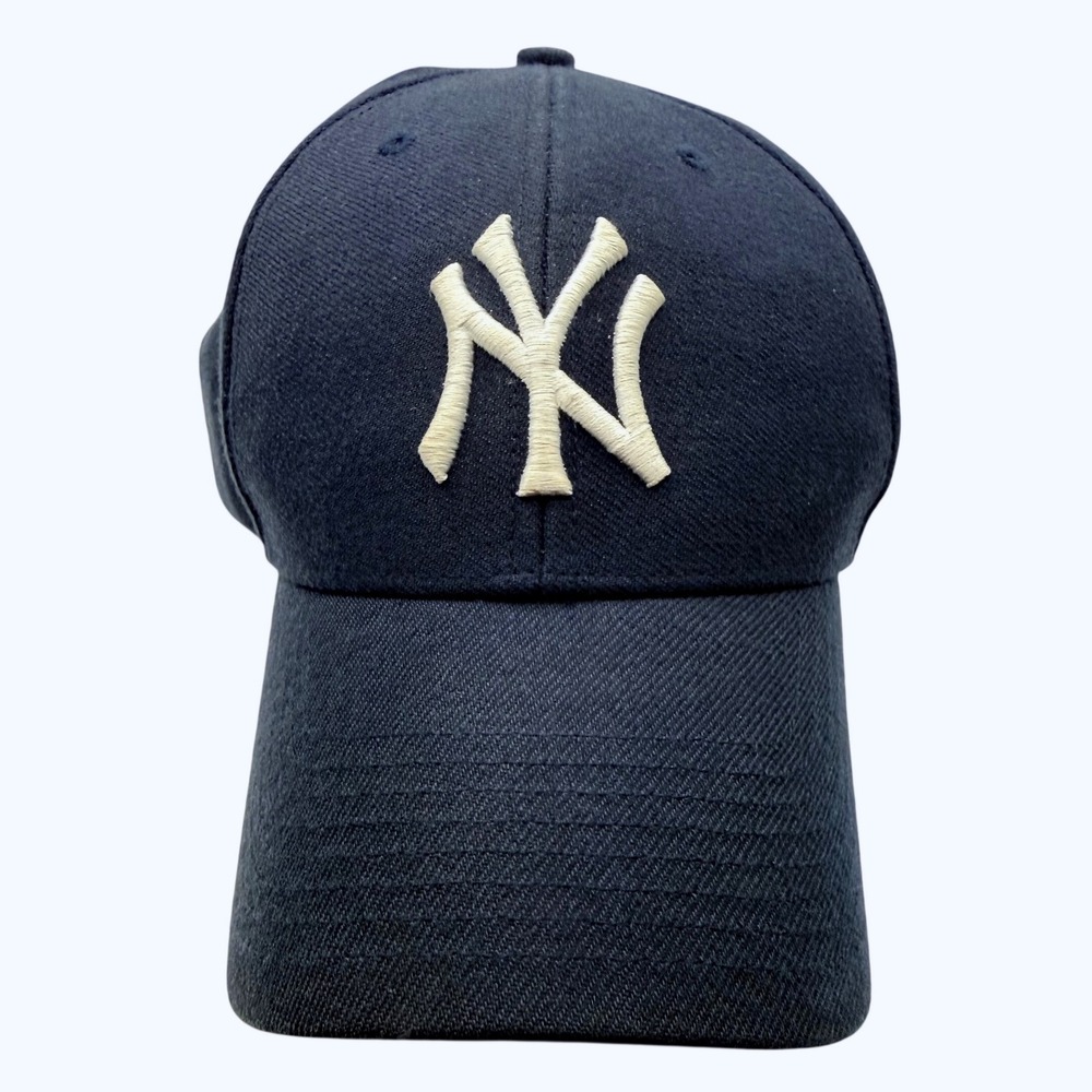 Twins Enterprise VTG New York Yankees Baseball Cap Navy Blue Embroidered Unisex